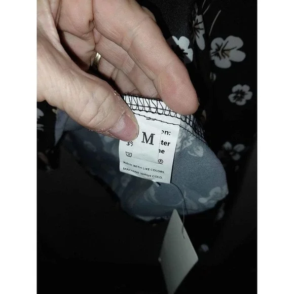 NWT Strapless Halter dress by New Fashion Size Medium - Picture 3 of 4